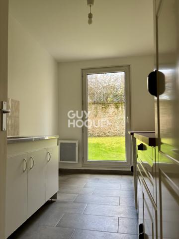 APPARTEMENT 2 PIECES AVEC JARDIN