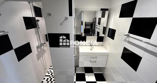 À vendre Appartement 3 pièces 56.36 m² - Le Lavandou 83980