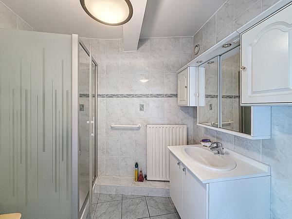 À Vendre - Spacieux Appartement de 90 m² - Lorient, Quartier Merville