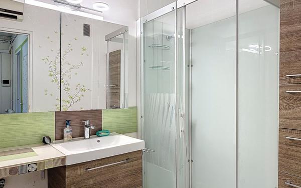 Appartement à vendre    3 pièces • 74 m2 Chamalières