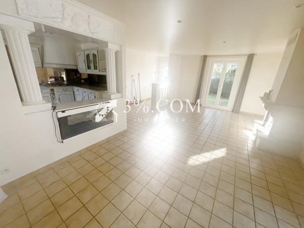 Maison
                                                                                                                                                                                                                                                                                                                        6 pièce(s)                                                                                                                                                                                                          3 chambre(s)                                                                                                                                                                                                          90  m²