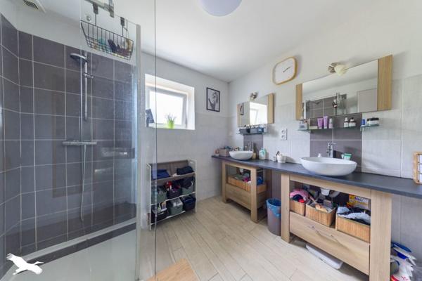 Maison à vendre |  Bellevigny |  6 pièces | 162 m²