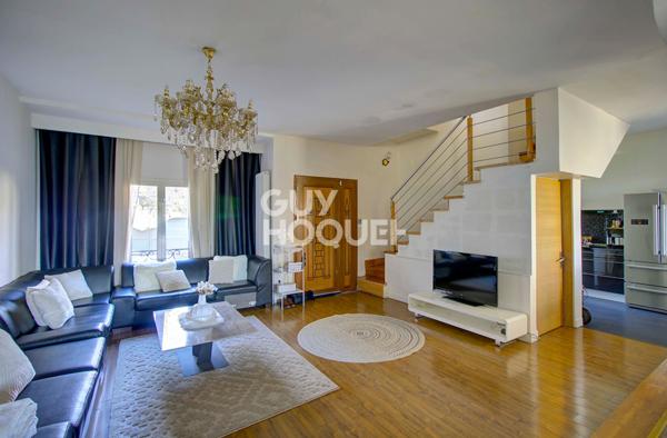 Maison 9 pièces 270m² 5 chambres