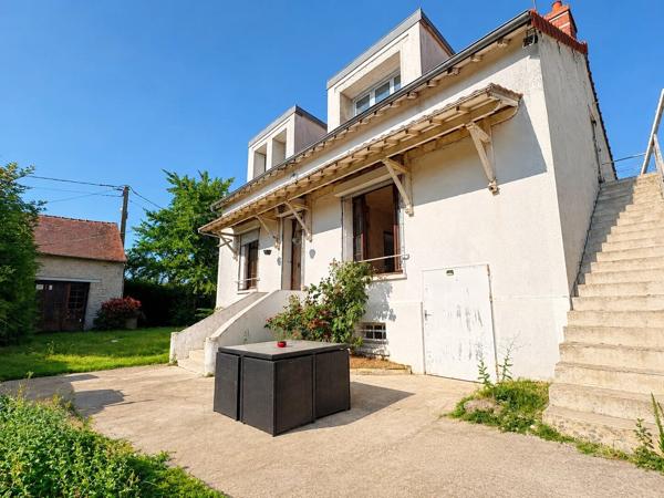 Vente                                                      Maison
                        
                     7 pièces                      145 m2                     à Jouy-le-Châtel