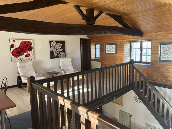 Jolie charentaise avec 3 chambres et piscine avec abri