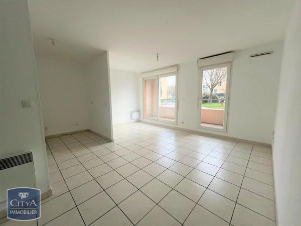 Appartement à louer 3 pièces 53.96m²