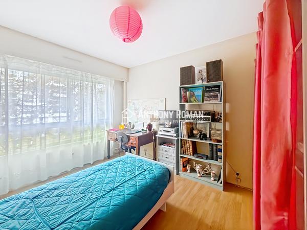 Lambersart (59130) Appartement - 3 Pièces - 77m2 + Parking