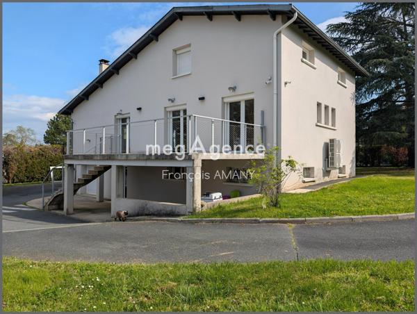 Maison à DOMMARTIN, 69380 - 8 pièces 296m²