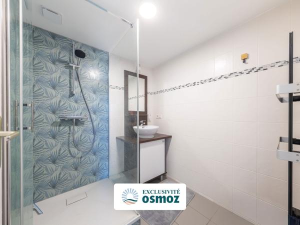 Appartement T3 bis à quelques pas de la plage avec extérieur et parkings !