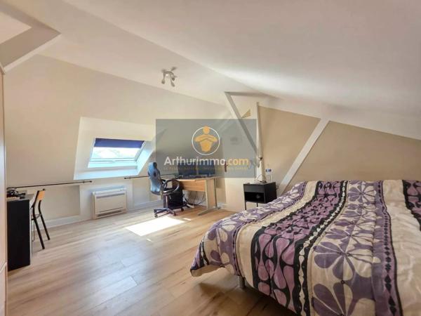 Vente                                                      Maison
                        
                     6 pièces                      140 m2                     à Sarcelles