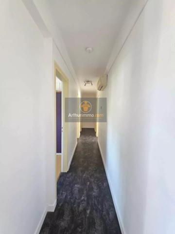 Vente                                                      Maison
                        
                     6 pièces                      140 m2                     à Sarcelles