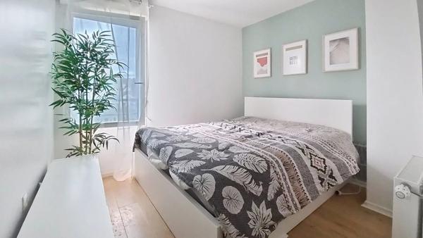 Vente                                                      Appartement
                        
                     4 pièces                      85 m2                     à Limeil-Brévannes