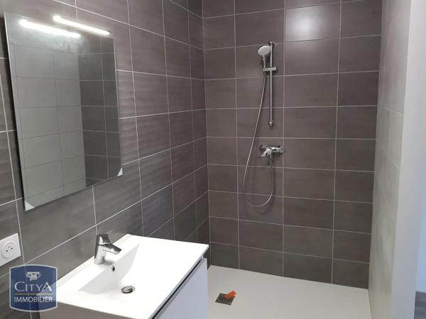 Maison à vendre 5 pièces 182m² Montierchaume (36130)