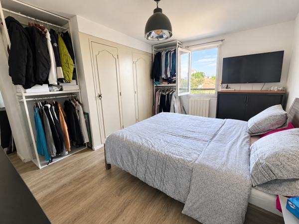 Maison
         5 pièces
        - 138 m² Bien prestige 424 000 € *