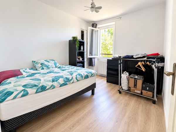 Maison
         5 pièces
        - 138 m² Bien prestige 424 000 € *
