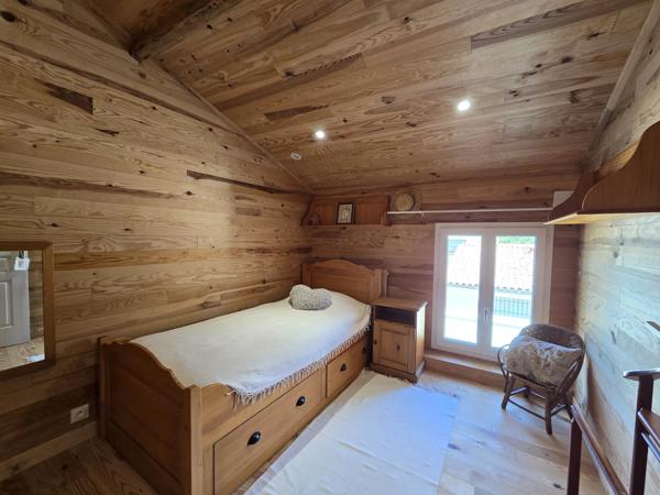 Belle maison rénovée de 4 chambres à haute performance énergétique avec jardin exposé plein sud