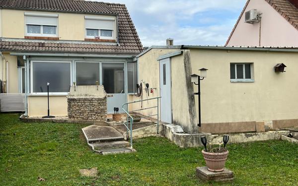 Maison à vendre    4 pièces •  Genlis