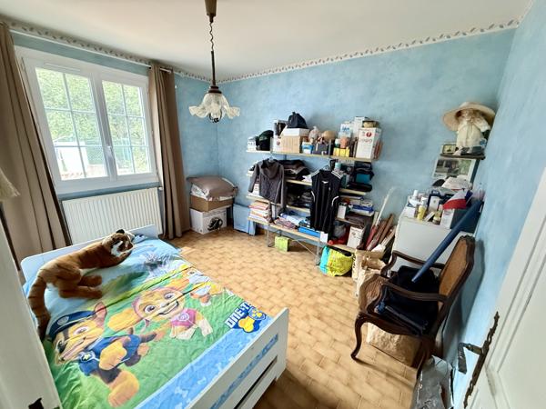 Saint-Maximin-la-Sainte-Baume (83470) Maison T4 + T2, Triple Garage, Pool House, Piscine – Calme Absolu