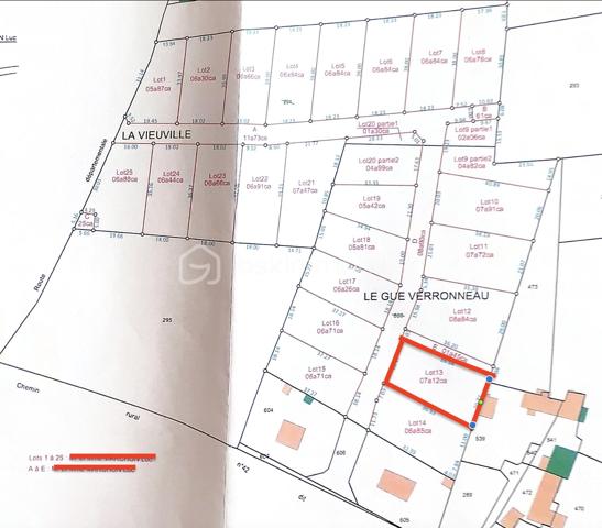 DEVENEZ PROPRIÉTAIRE à La Vieuville, commune d'Alluyes.

Offrez-vous un cadre de vie agréable dans un environnement calme, verdoyant et résidentiel.
Idéalement située entre Chartres et Châteaudun et à proximité de Bonneval, la commune d'Alluyes séduit par sa qualité de vie.

Proche des différents axes routiers (N10 et à l'A11), venez découvrir un lotissement libre de constructeur de 23 terrains à bâtir entièrement viabilisés (eau, électricité, fibre optique), parfaitement adaptés à la réalisation de votre future maison individuelle.

En direction de Bonneval, vous trouverez toutes les commodités du quotidien (commerces, marché, supermarchés, piscine, écoles, collège, crèches, maison médicale…).
Sachez que la gare se trouve à 8 min en voiture et dessert Paris, Châteaudun et Tours. 

Les atouts du programme :
    •    23 Parcelles de 542 à 884 m² en zone UB,
    •    17 366m2 de surface constructible,
    •    Terrains entièrement viabilisés et bornés,
    •    Permis d'amener purger de tout recours,
    •   Etude de faisabilité de l'assainissement autonome d'un futur lotissement réalisé,
    •    Voirie effectué,
    •    Lampadaires posé,
    •    Environnement paisible et résidentiel,
    •    Accès rapide à l'A11 et N10,
    •    À proximité de Chartres, Châteaudun et Bonneval, 
    •   Gare à 8 min,
    •   Commodités à proximité.

Construisez votre projet de vie dans un cadre naturel, alliant tranquillité et proximité des principaux axes de routiers.