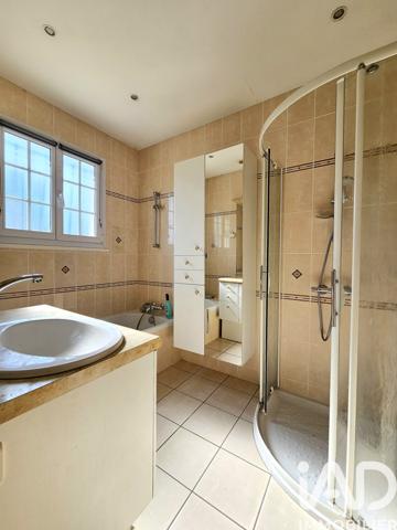 Maison à vendre 5 pièces 121 m² Essarts-en-Bocage