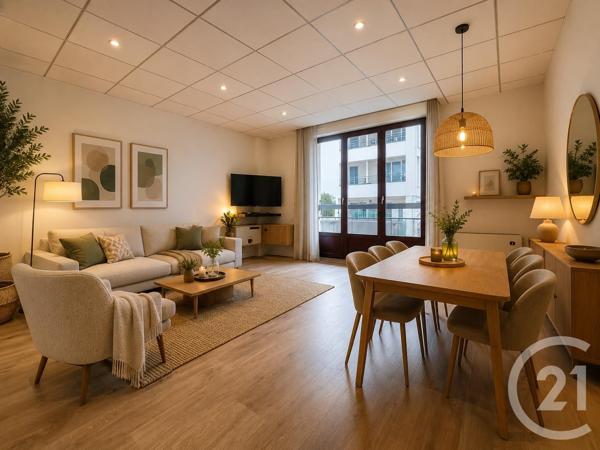 Appartement F3 à vendre  3 pièces - 69 m 2   PARIS  - 75018