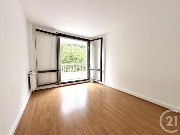 Appartement F3 à vendre  3 pièces - 69 m 2   PARIS  - 75018