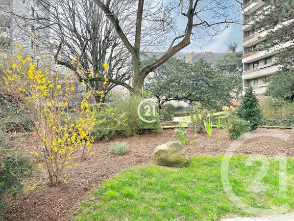 Appartement F3 à vendre  3 pièces - 69 m 2   PARIS  - 75018
