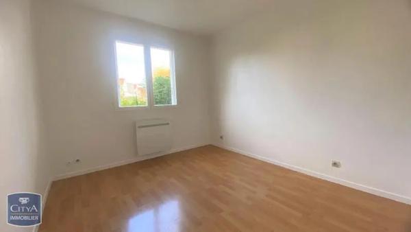 Appartement à louer 2 pièces 50.43m² Brétigny-sur-Orge (91220)
