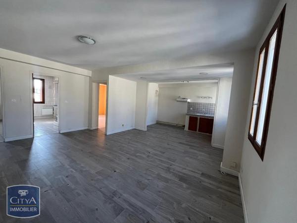 Appartement à louer 3 pièces 73.42m² Agen (47000)