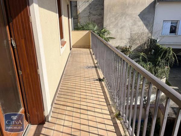 Appartement à louer 3 pièces 73.42m² Agen (47000)