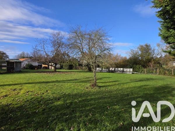 Terrain à vendre 830 m² Soussans