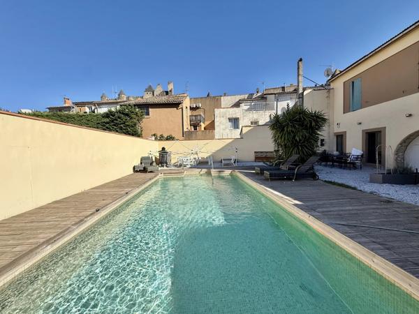 Une perle rare - Maison centre ville rénovée avec jardin et piscine