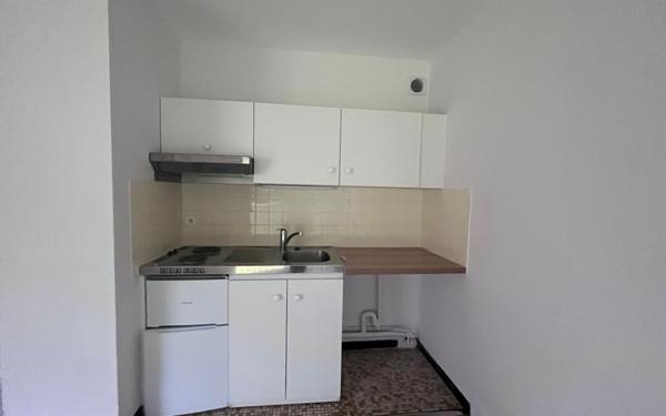 Appartement à louer    1 pièce •  Compiègne