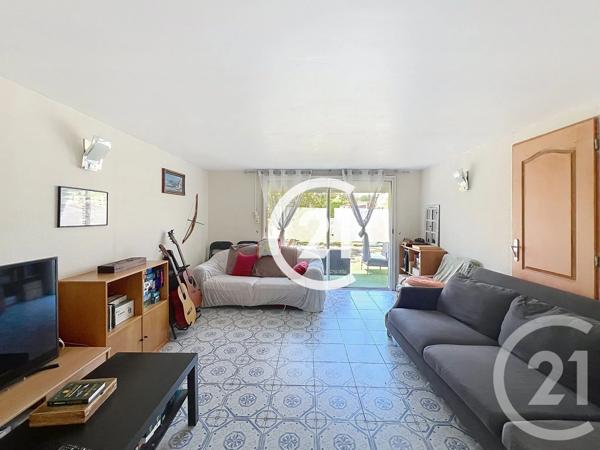 Maison à vendre  6 pièces - 111 m 2   COGNAC  - 16