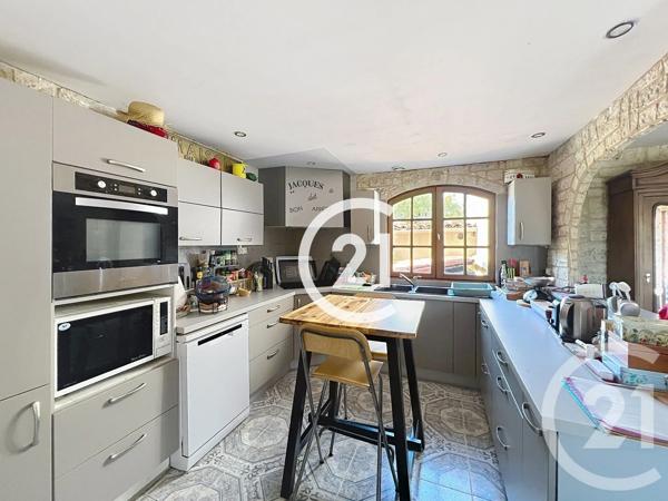 Maison à vendre  6 pièces - 111 m 2   COGNAC  - 16