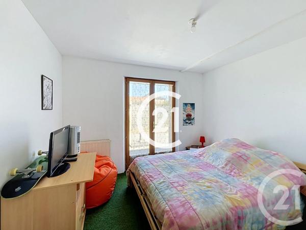 Maison à vendre  6 pièces - 111 m 2   COGNAC  - 16