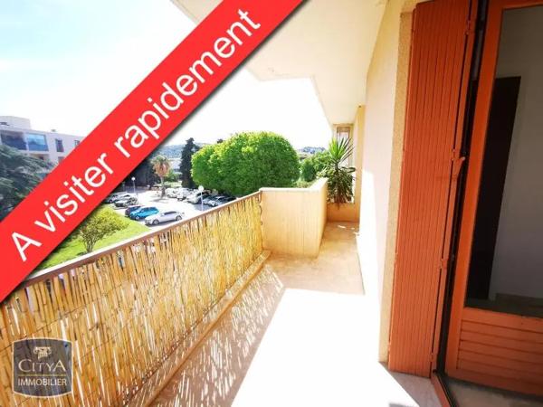 Appartement à louer 1 pièce 31m² Sanary-sur-Mer (83110)