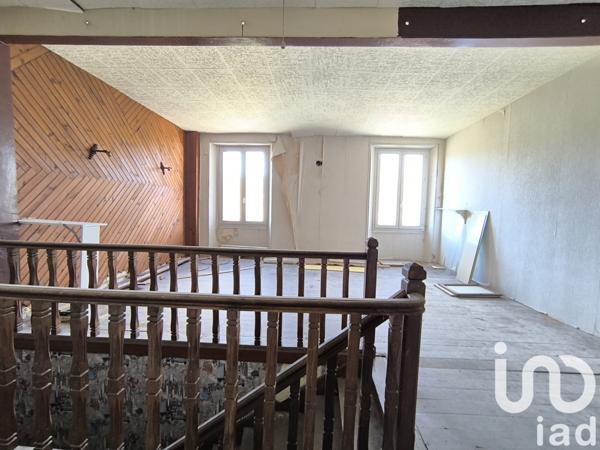 Immeuble à vendre 318 m² La Courtine