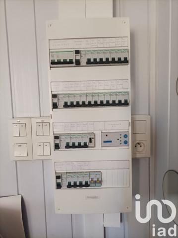 Immeuble à vendre 318 m² La Courtine