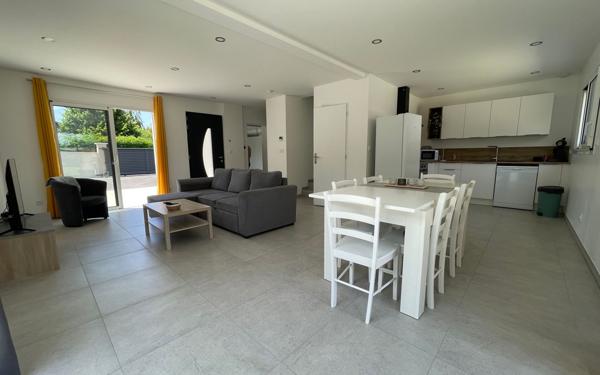 Maison à louer    4 pièces •  Lorette