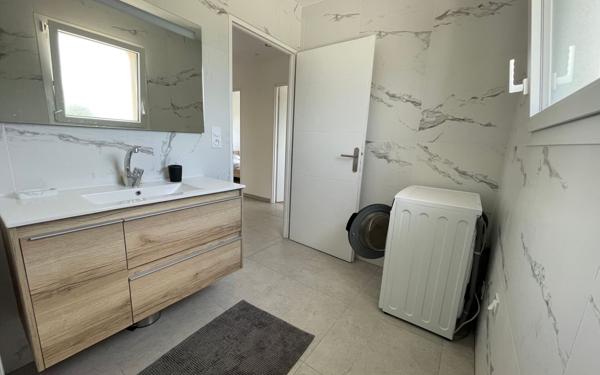 Maison à louer    4 pièces •  Lorette