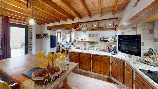 Maison à vendre de 4 pièces de 120 m² 38690 LA FRETTE