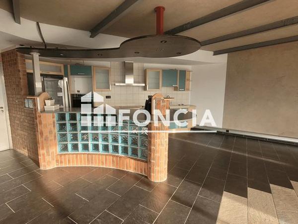 Location Appartement 2 pièces 79.87 m² - 6 RUE DU PARC Annemasse 74100