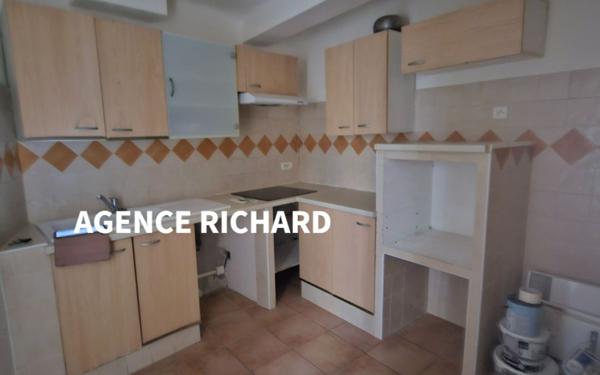 Appartement à louer    3 pièces • 67 m2 Ollioules