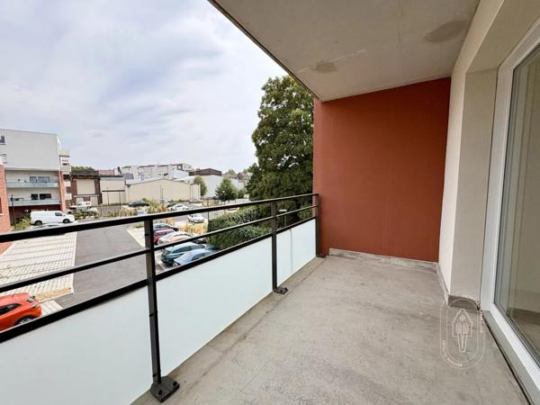 Superbe T2 avec extérieur et parking - Armentières centre vill