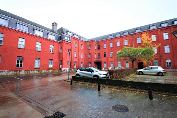 A VENDRE : T2 à ROUBAIX • Mairie / centre • 107 000 € FAI • Réf. 378