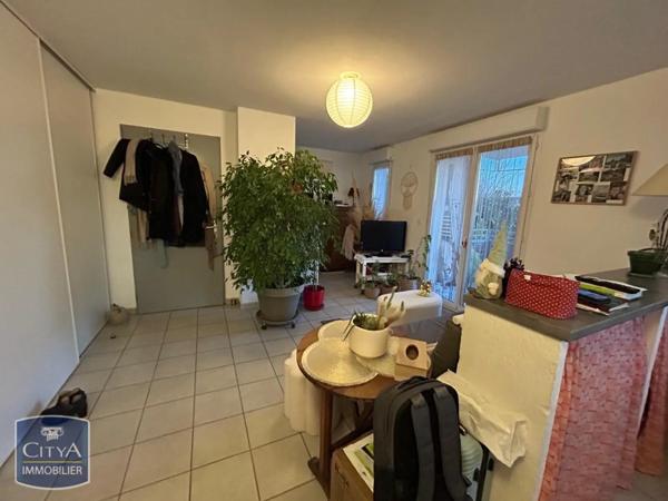 Appartement à louer 2 pièces 42.7m²