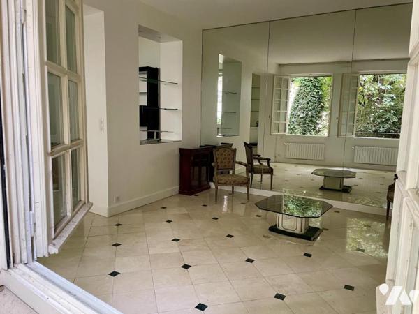 Maison de charme au cœur de Paris V – Val-de-Grâce