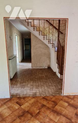 SOUS PROMESSE DE VENTE // CE BIEN N'EST PLUS VISITABLE.

