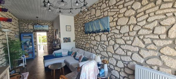Maison de ville à vendre à Royan en Charente-Maritime (17200), ref : Ref 02077   
Pontaillac